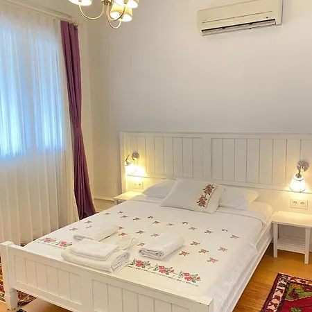 سينار كوناك البوتيكي جزر الأمراء