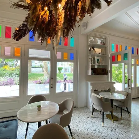 Cenar Butik מלון אדאלר